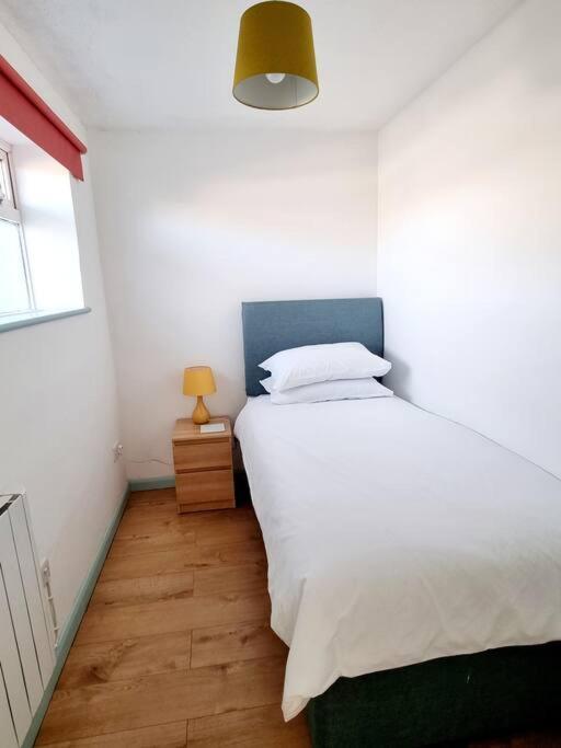 Visit - 4 Bedrooms Apartamento *